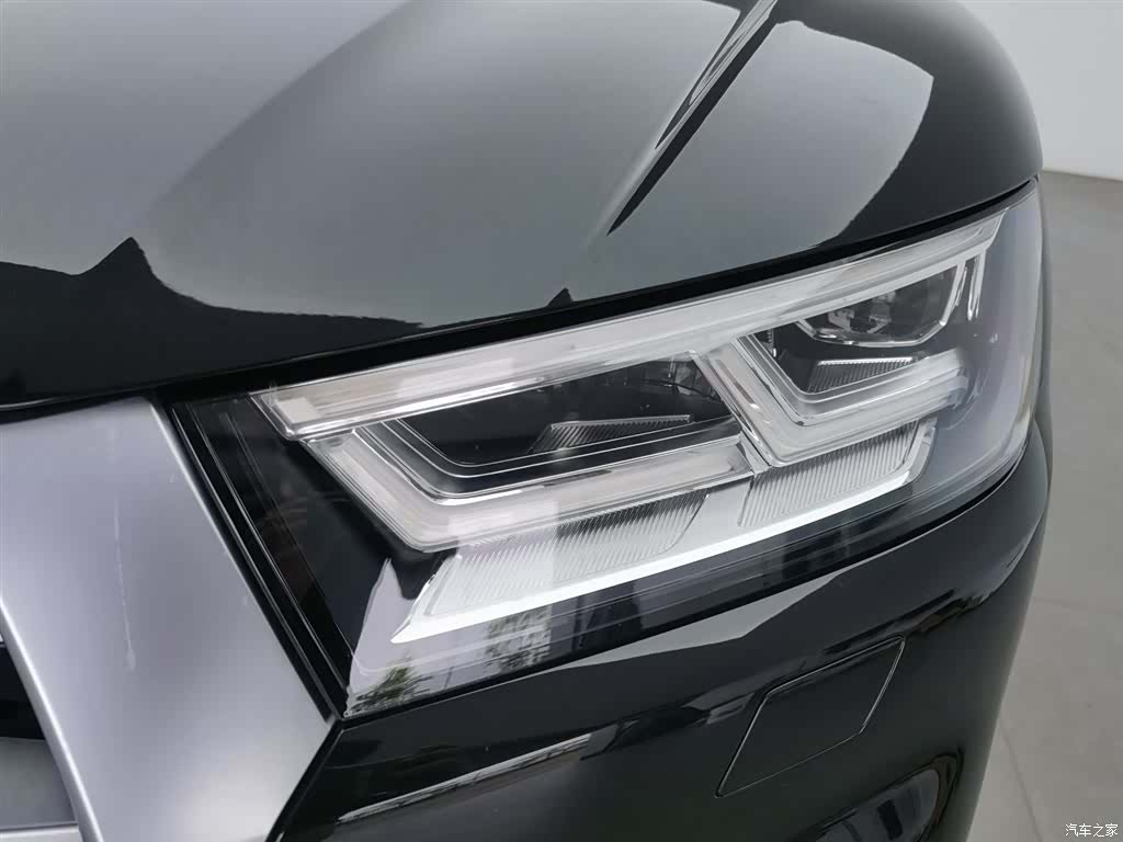 Audi Q5L, 2020 7