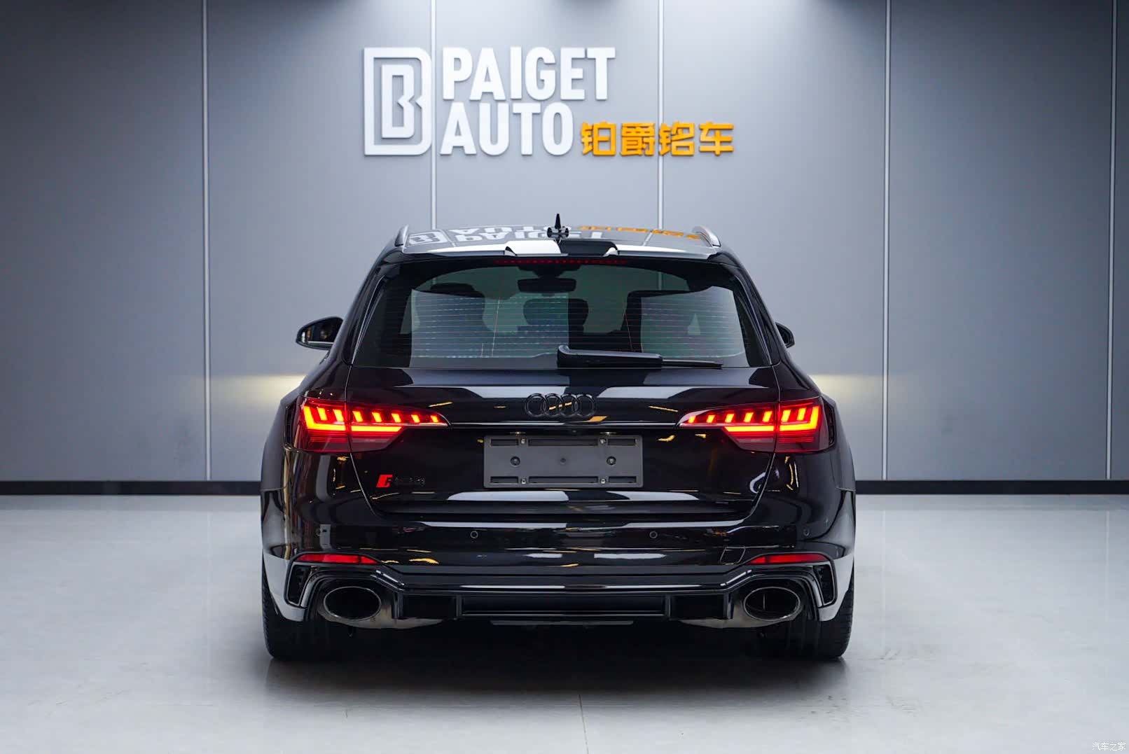 Audi RS4, 2021 6