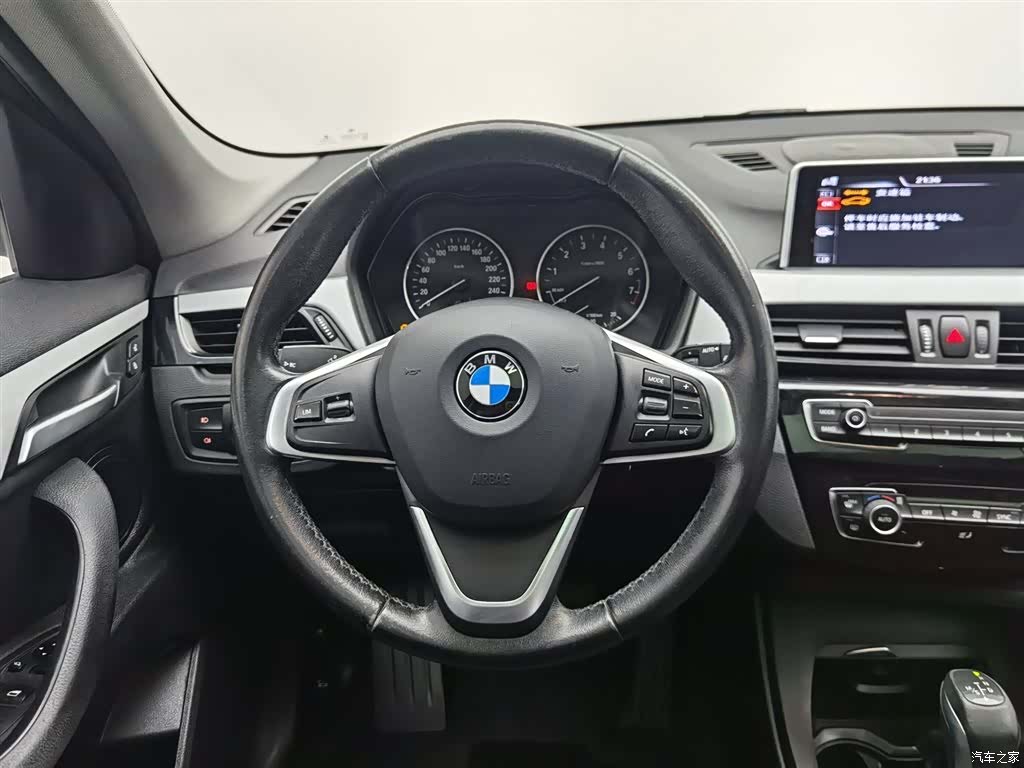 BMW X1, 2017 11