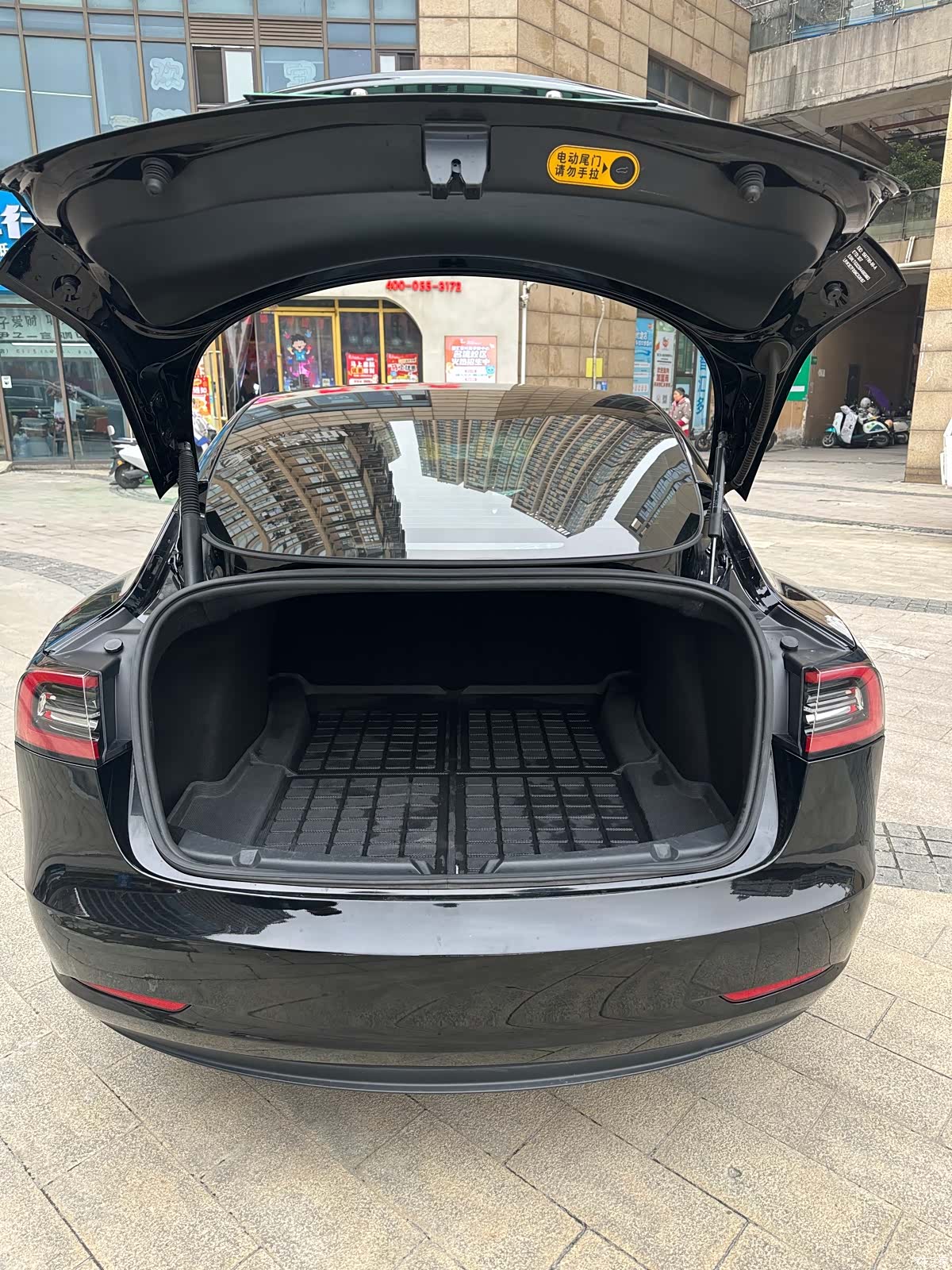 Tesla Model 3, 2022 18