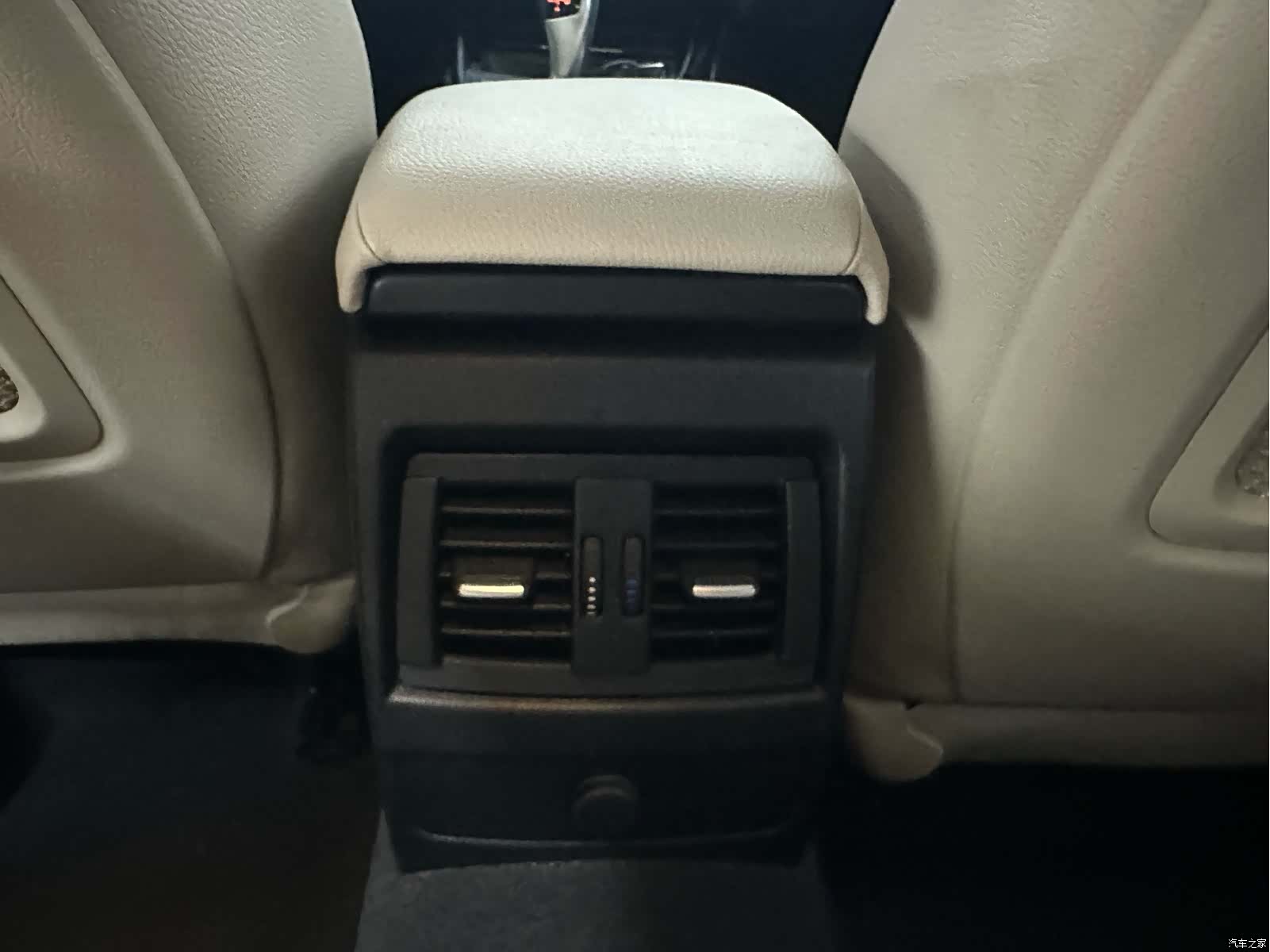 BMW 1 Series, 2016 12