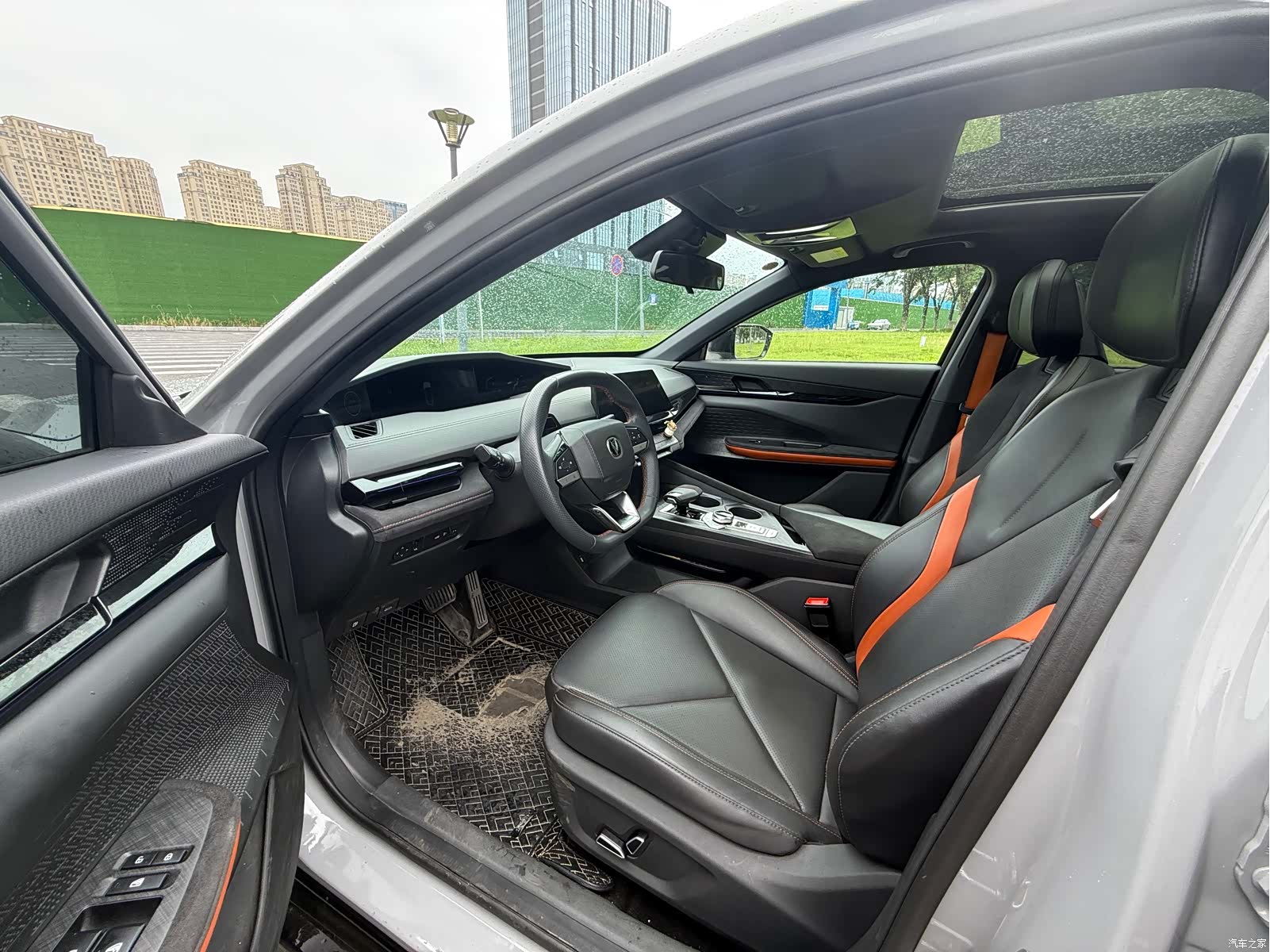 Changan UNI-V, 2022 6
