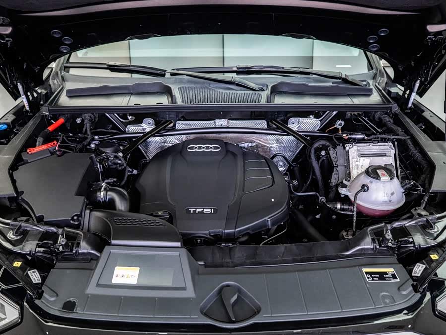 Audi Q5L 2022, фото 22