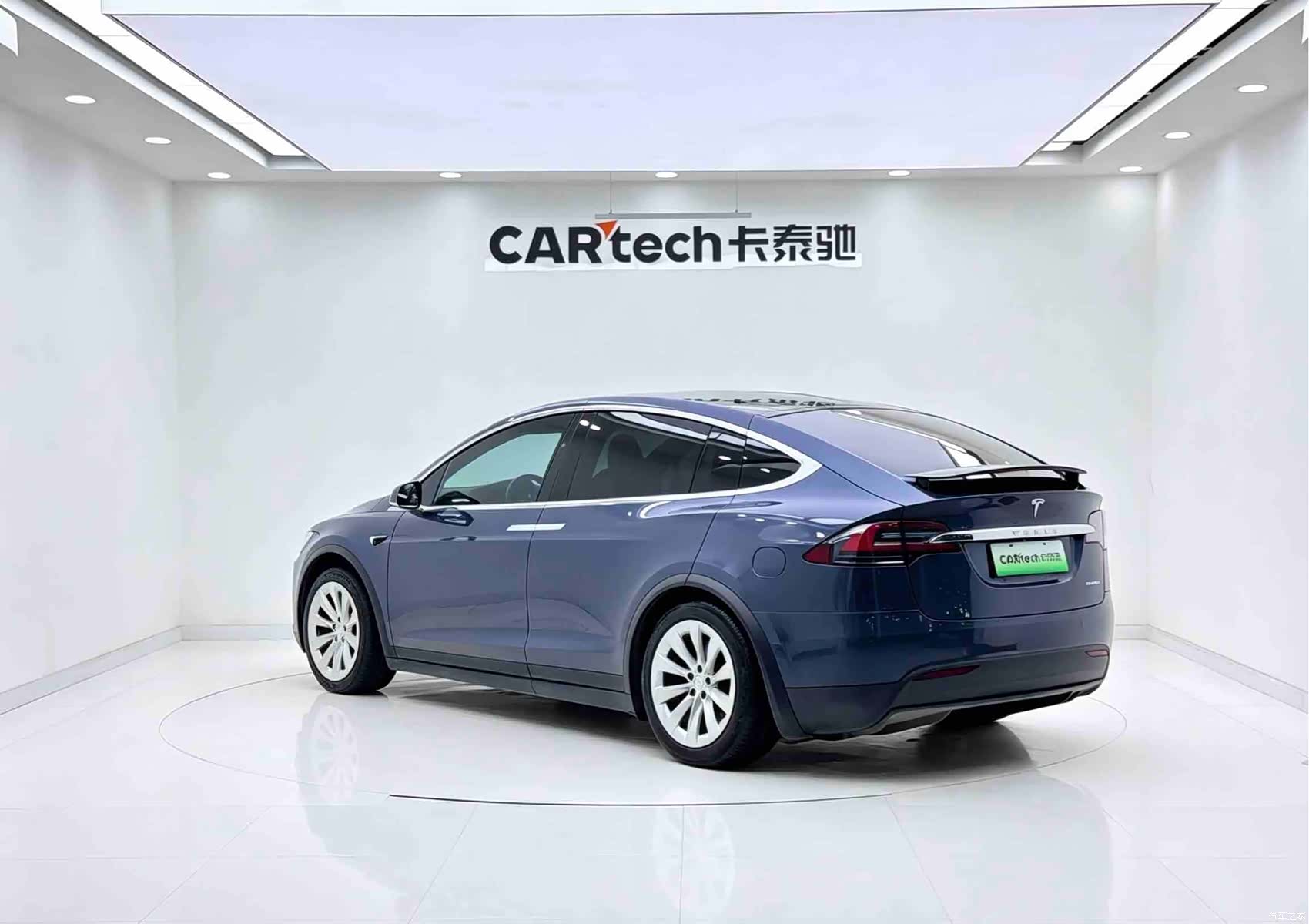Tesla Model X, 2020 3