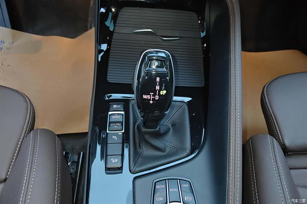 BMW X1, 2023 16