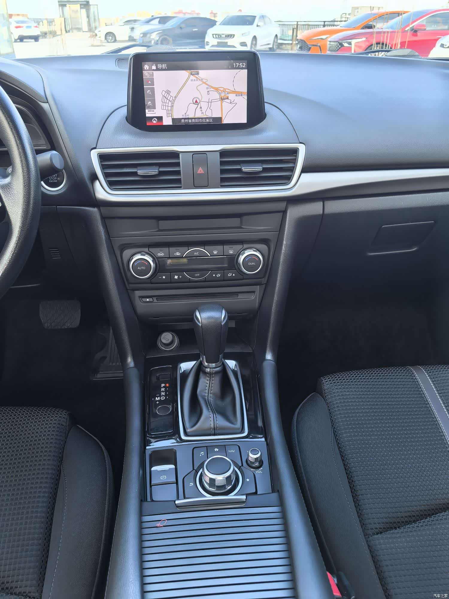 Mazda Mazda3, 2019 11