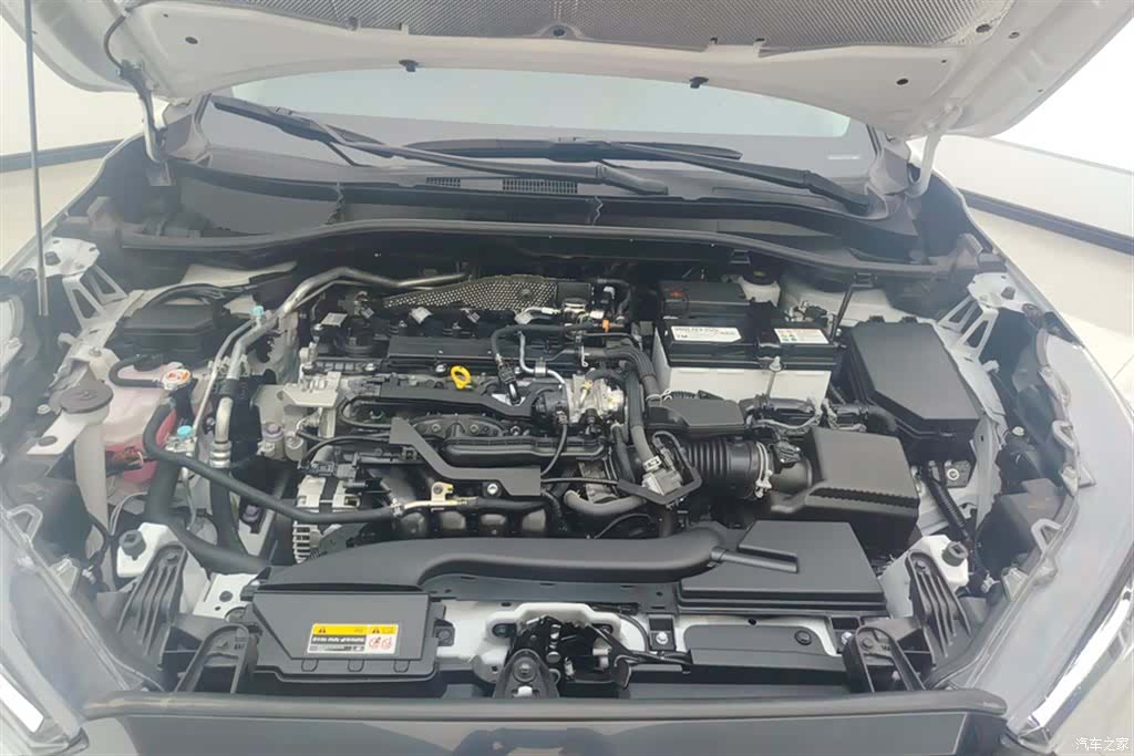 Toyota Corolla, 2024 10