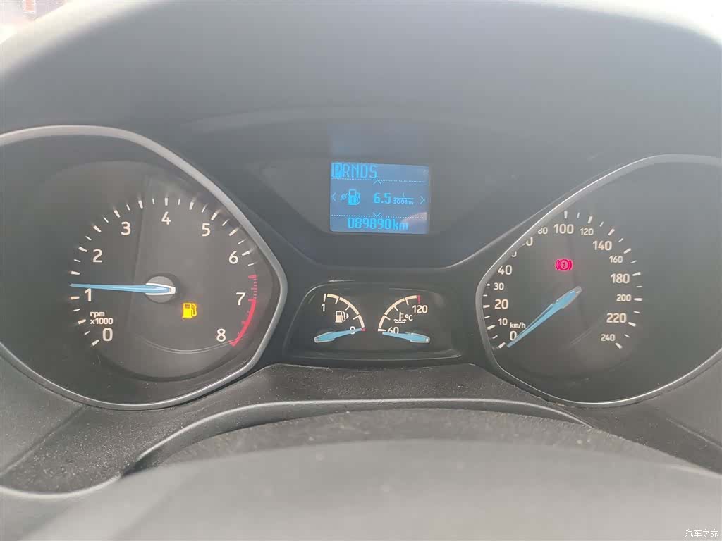 Ford Focus, 2017 12