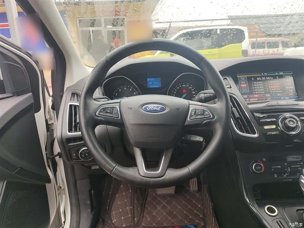 Ford Focus, 2017 11