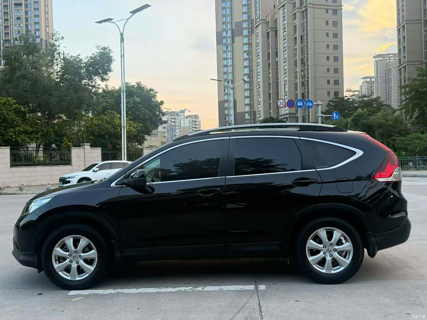 Honda CR-V, 2012 3