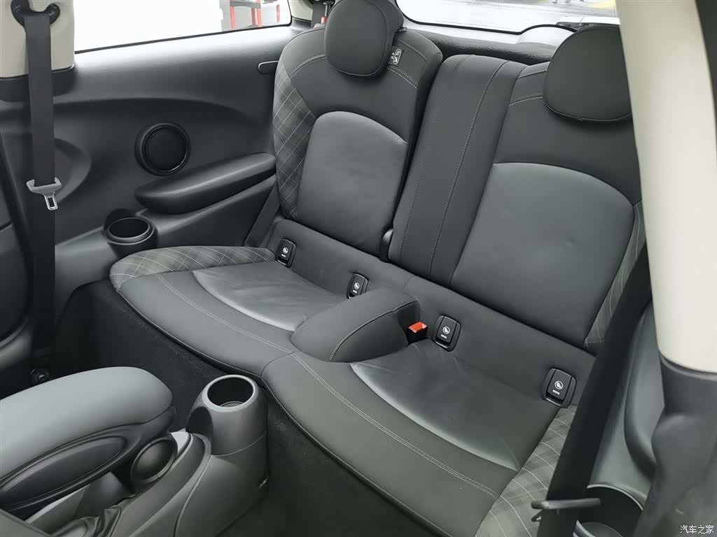 Mini Cooper, 2018 15