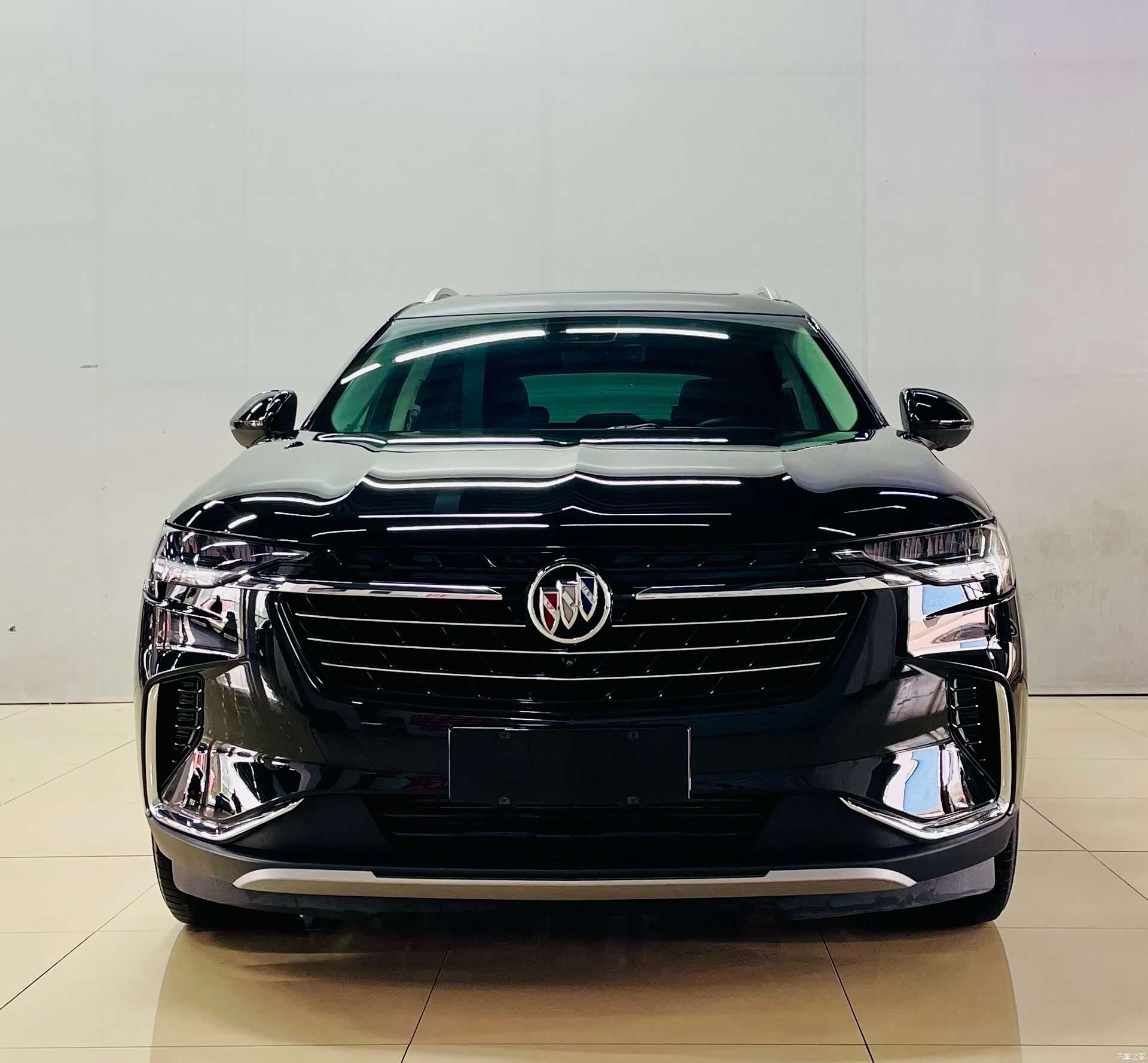 Buick Envision Plus, 2023 1
