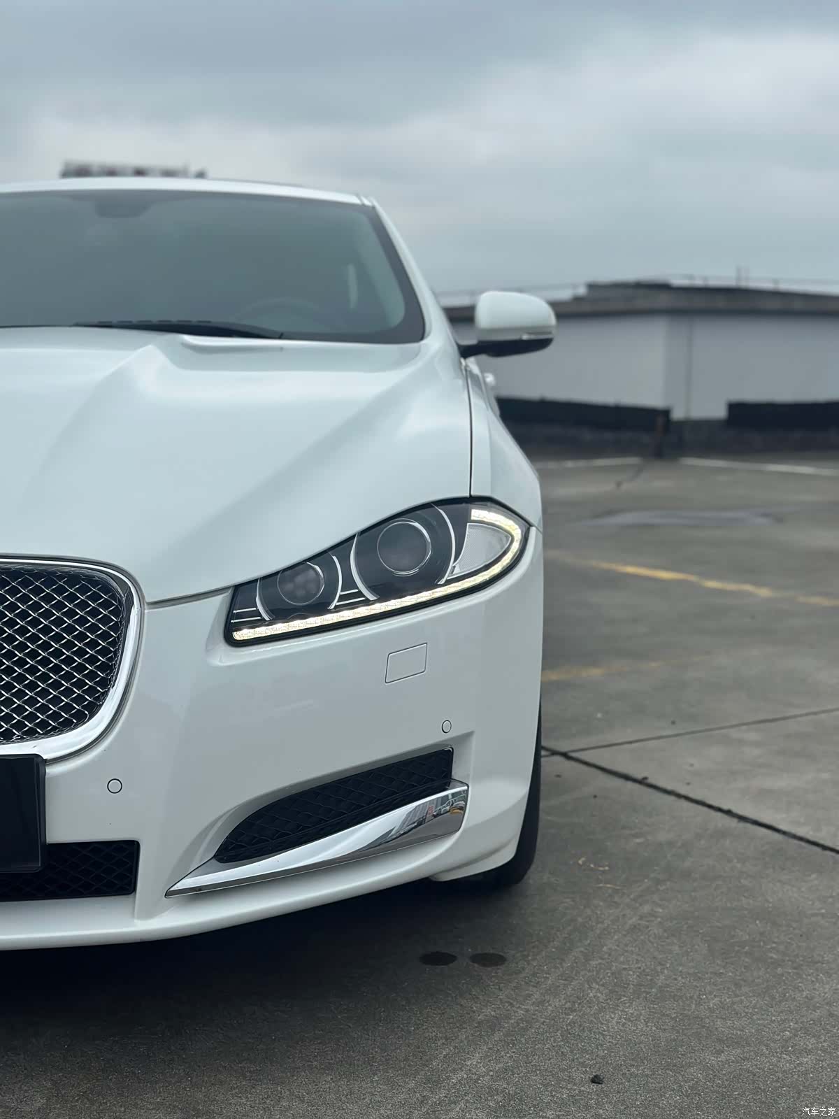 Jaguar XF, 2014 11