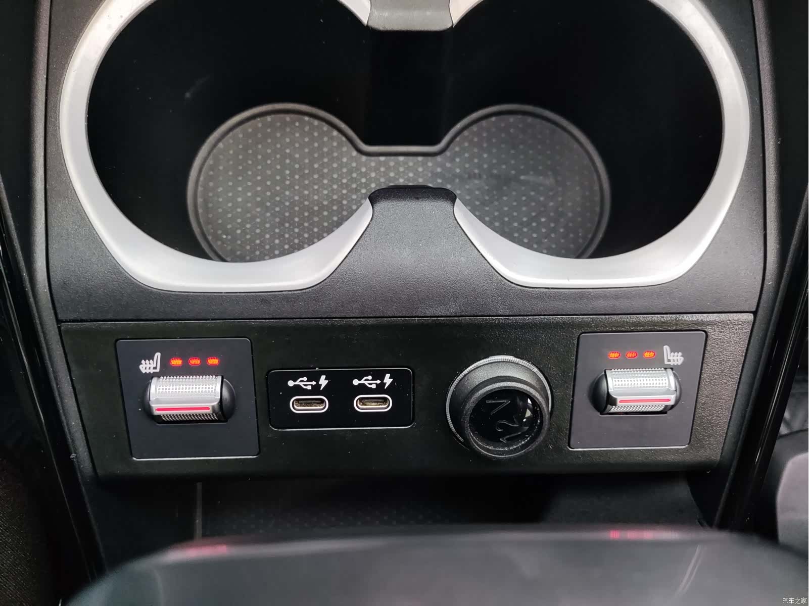 BMW X1, 2023 13