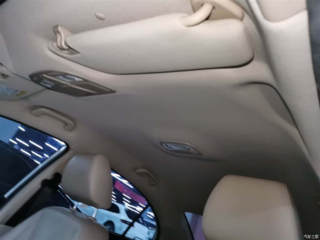 Geely Emgrand, 2017 14