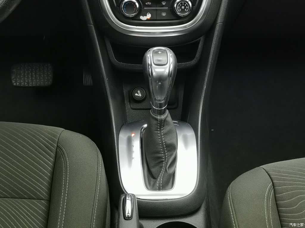 Buick Encore, 2014 13