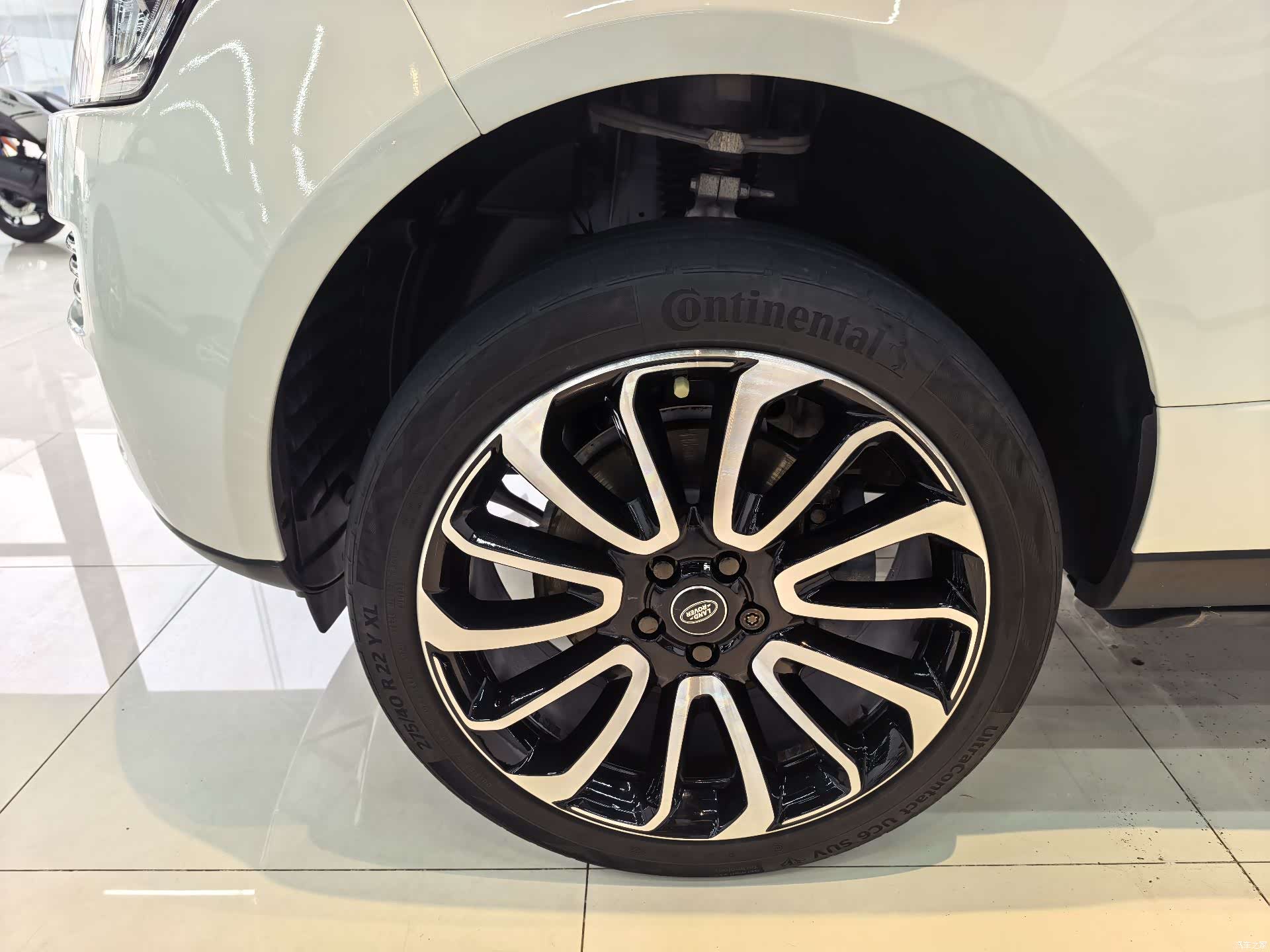 Land Rover Range Rover, 2019 16