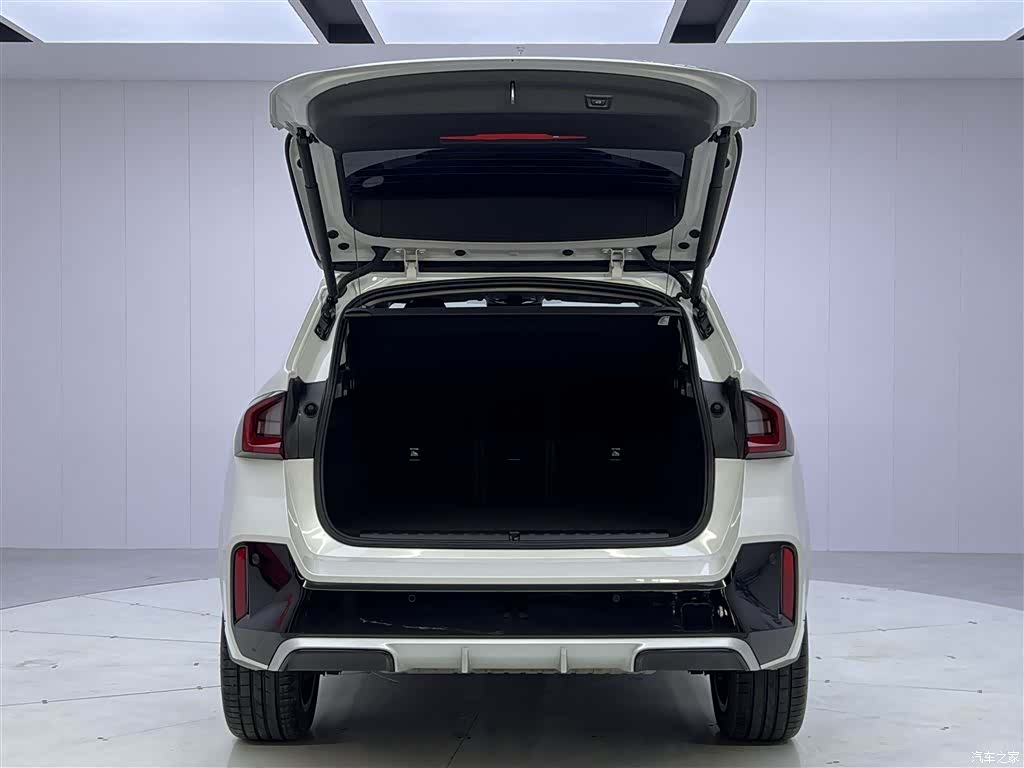 BMW X1, 2024 6