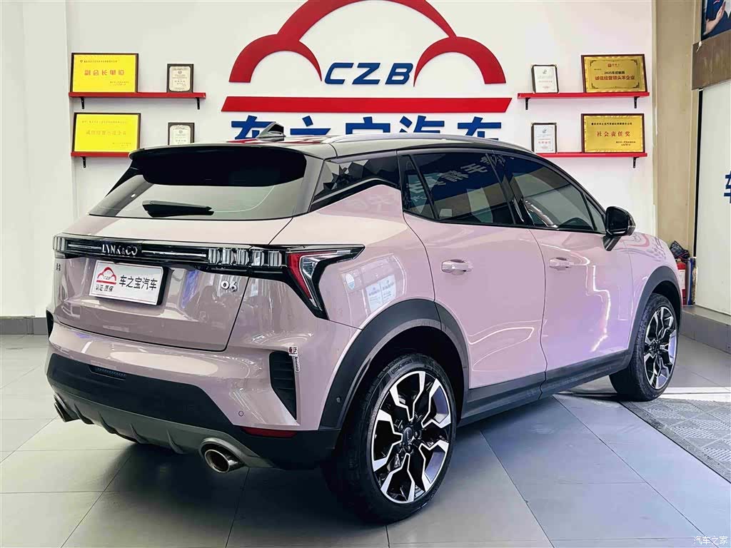 Lynk & Co 02, 2022 все фото