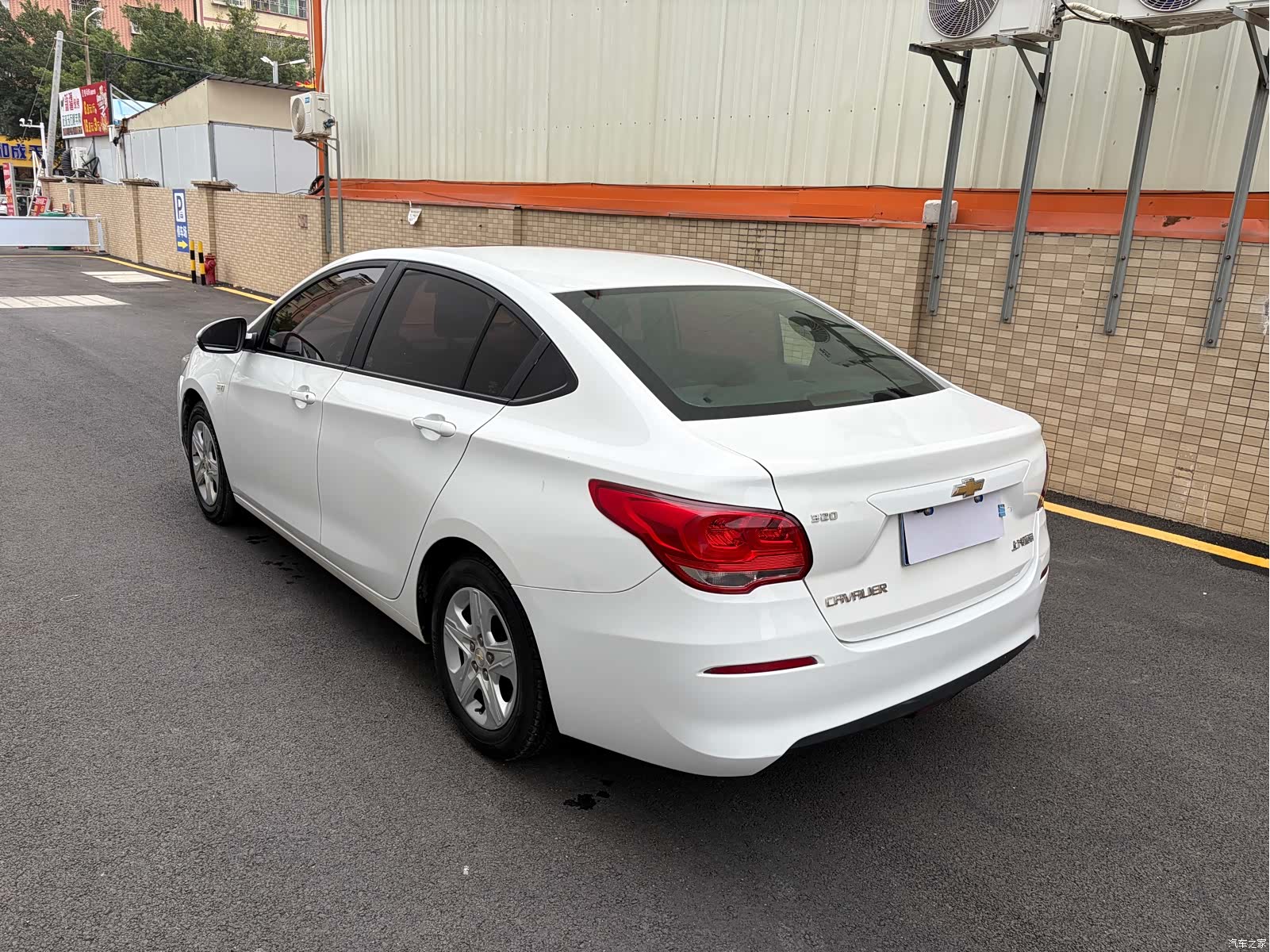 Chevrolet 320, 2018 7
