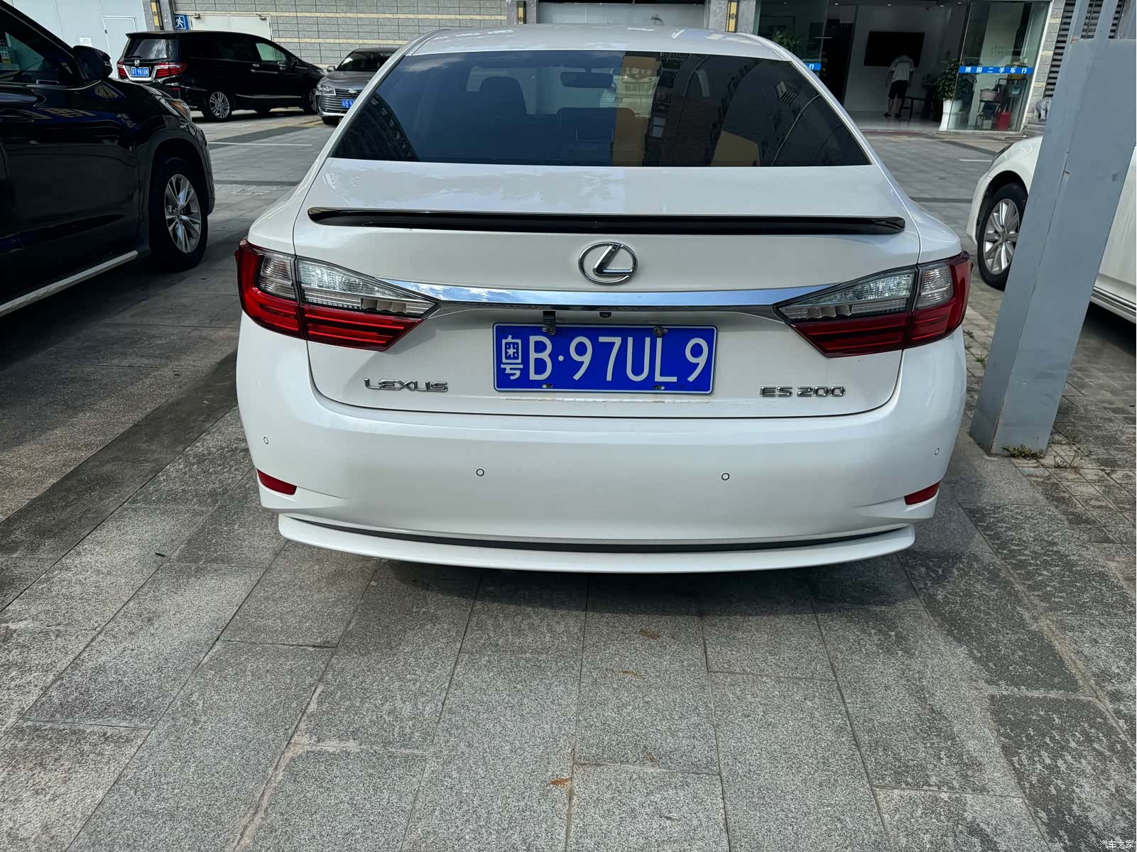 Lexus ES, 2018 4