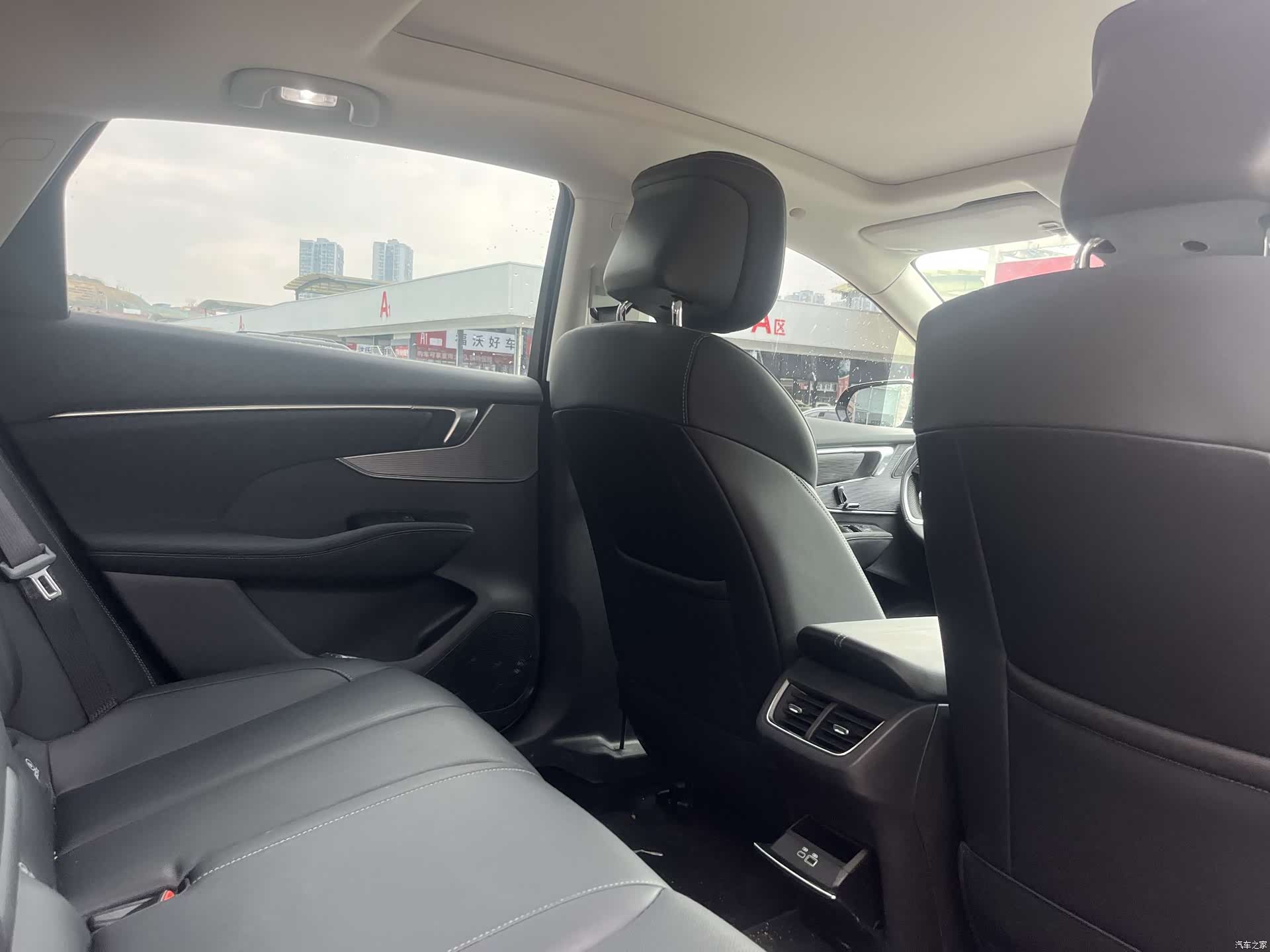 Buick LaCrosse, 2025 все фото