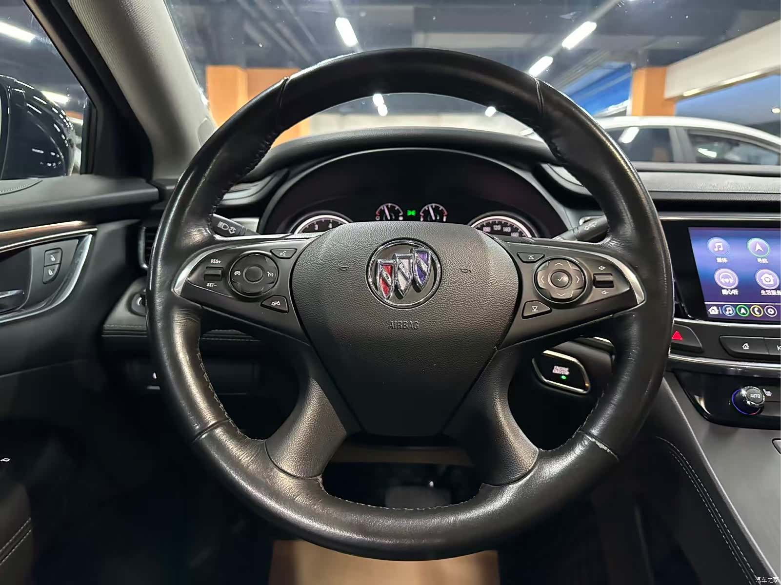Buick LaCrosse, 2022 10