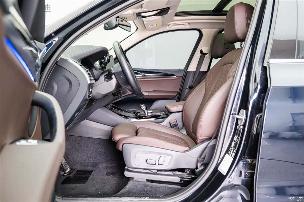 BMW X3, 2024 11