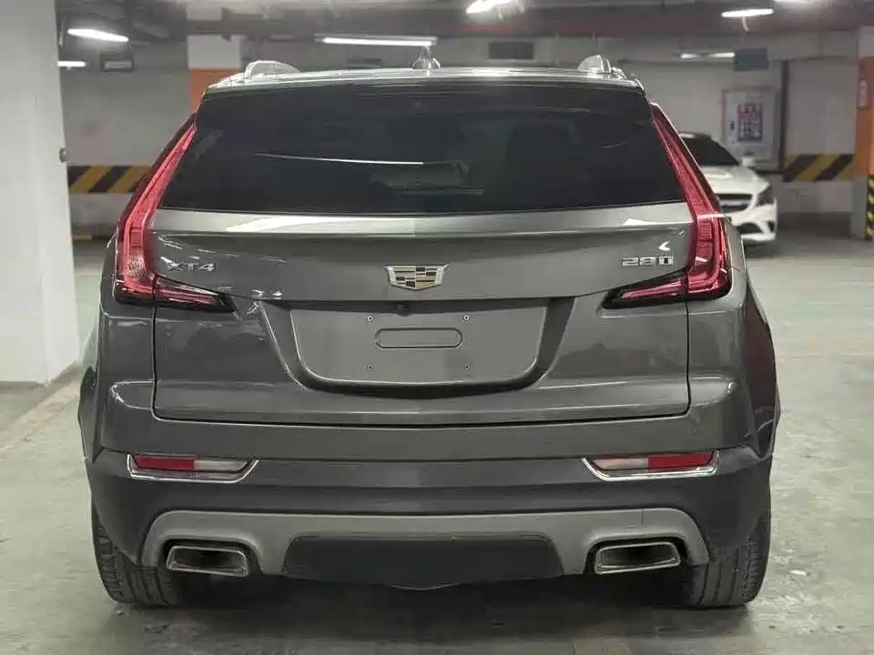 Cadillac XT4