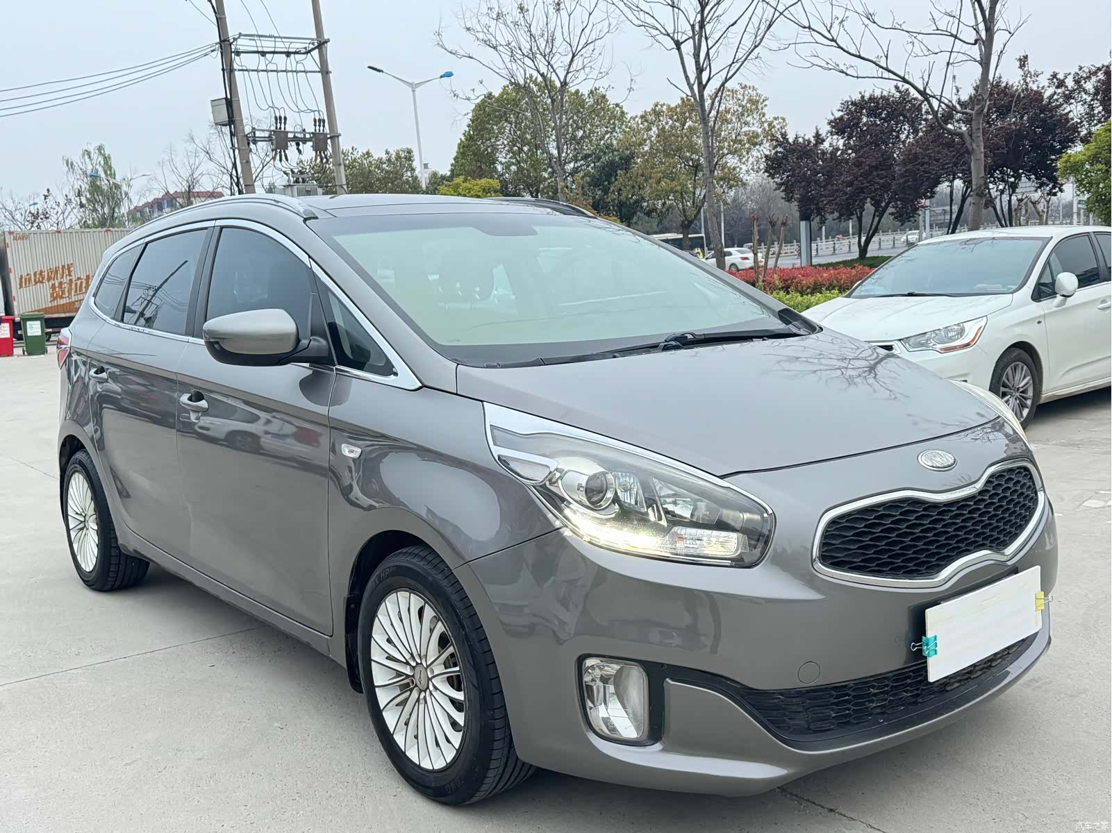 Kia 7, 2014 3