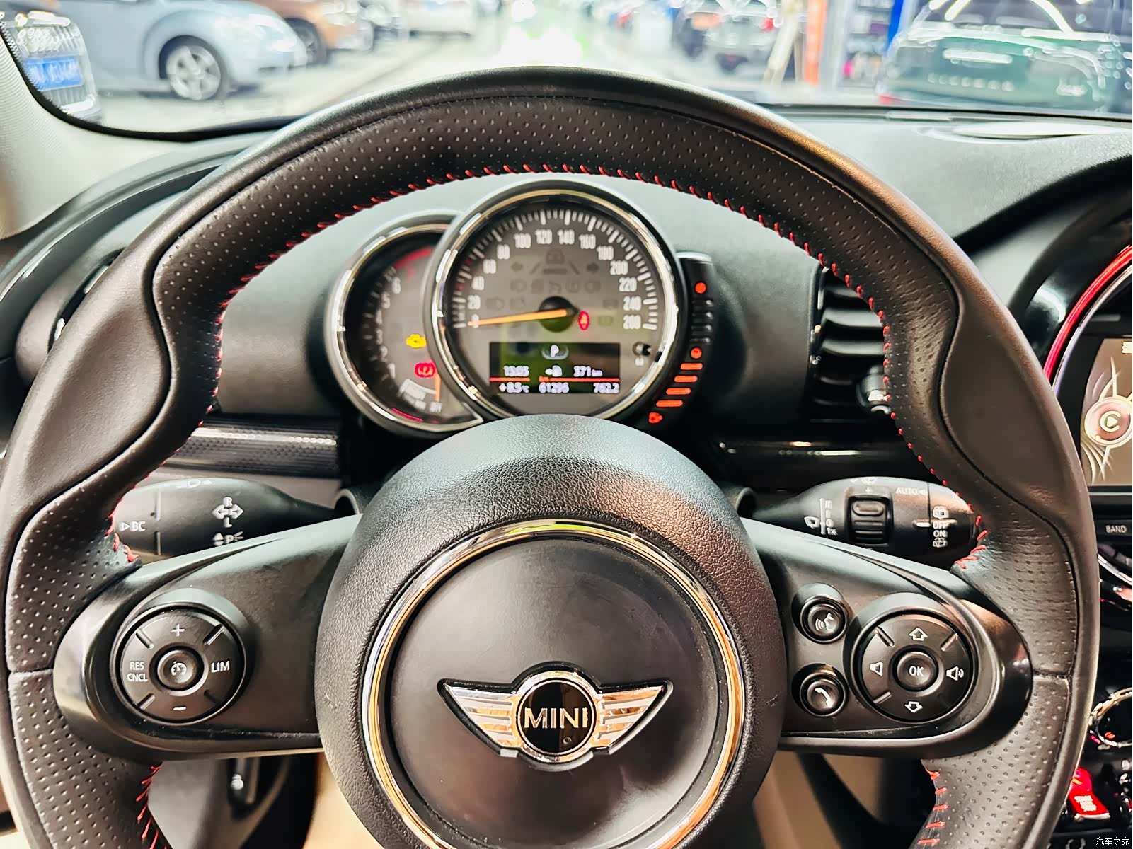 Mini Clubman, 2017 43