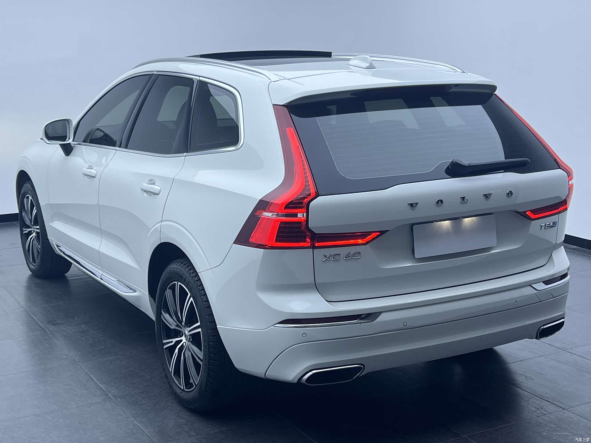 Volvo XC60, 2018 13