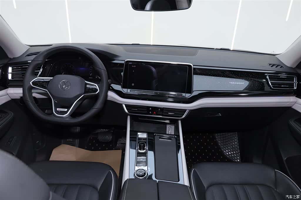 Volkswagen Teramont, 2023 25