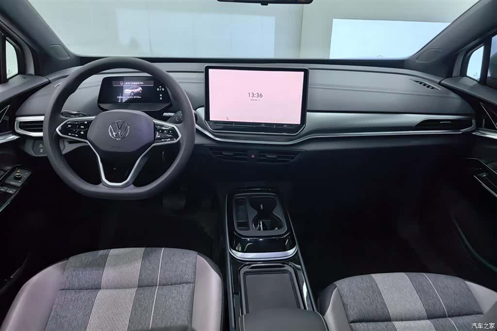 Volkswagen ID.4, 2025 12