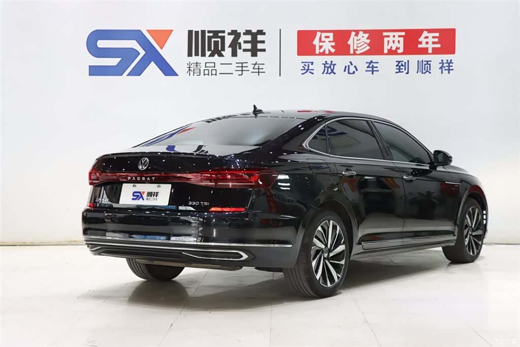 Volkswagen Passat, 2023 4