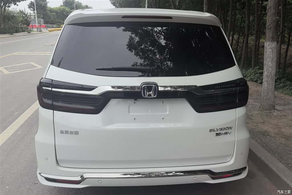 Honda Elysion, 2022 4