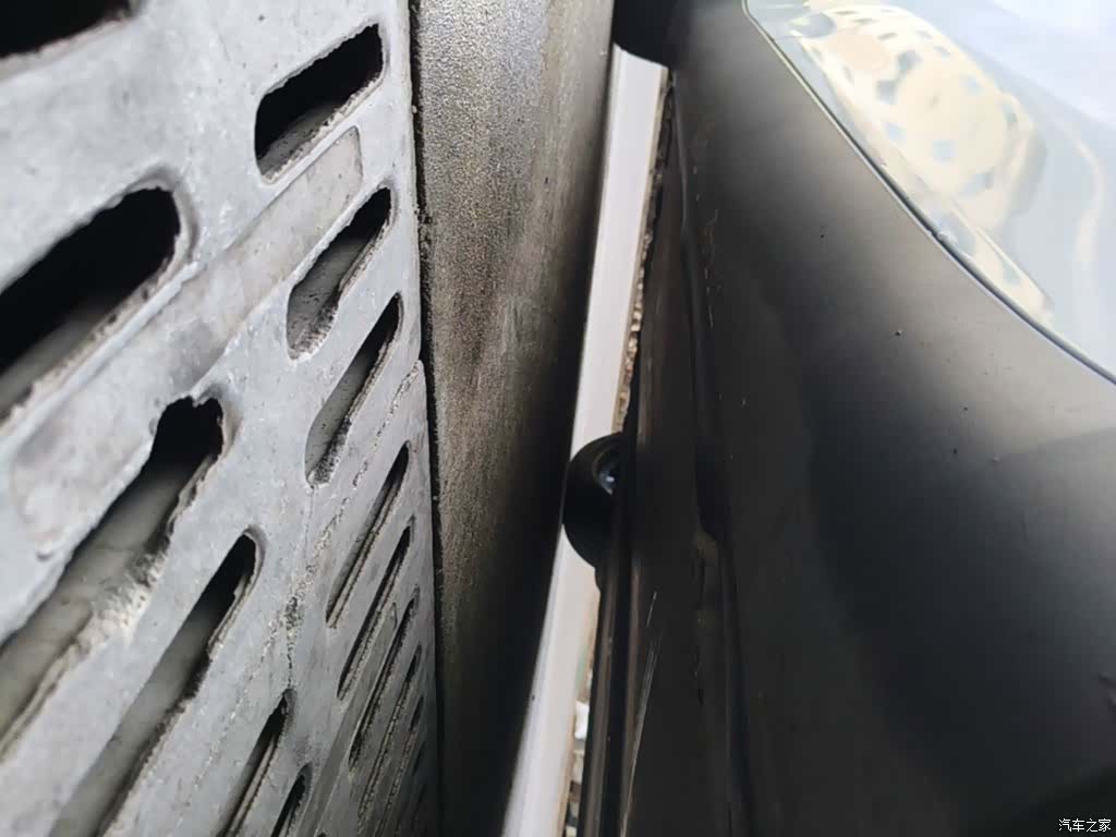 Tesla Model Y, 2022 21