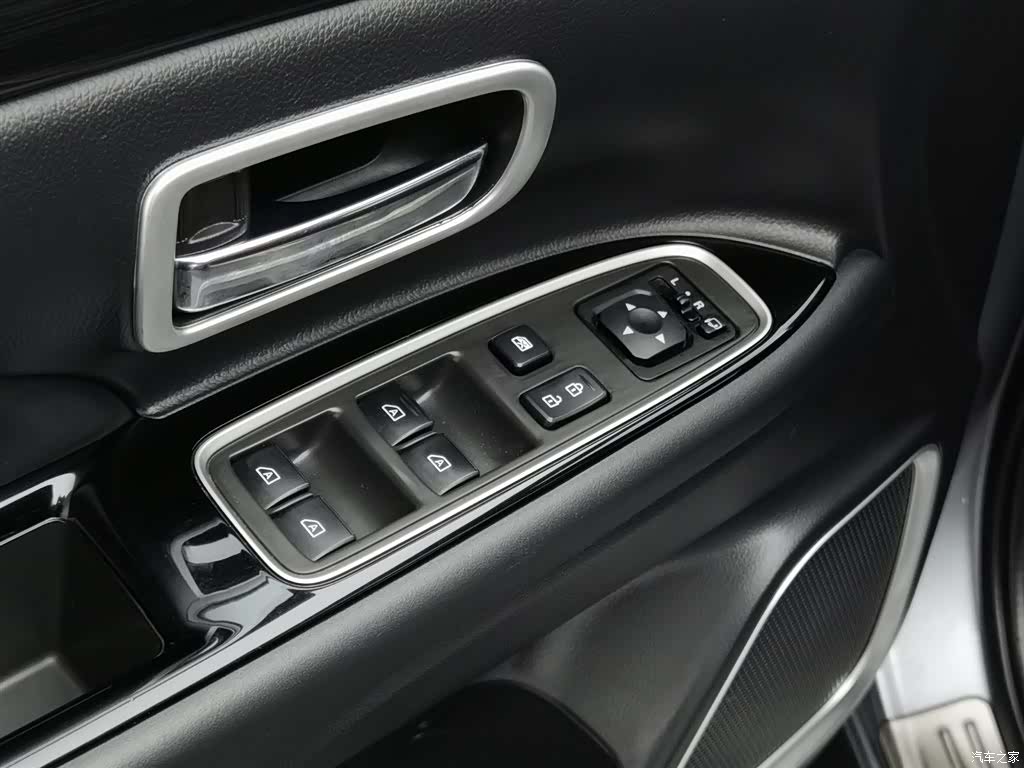 Mitsubishi Outlander, 2020 9