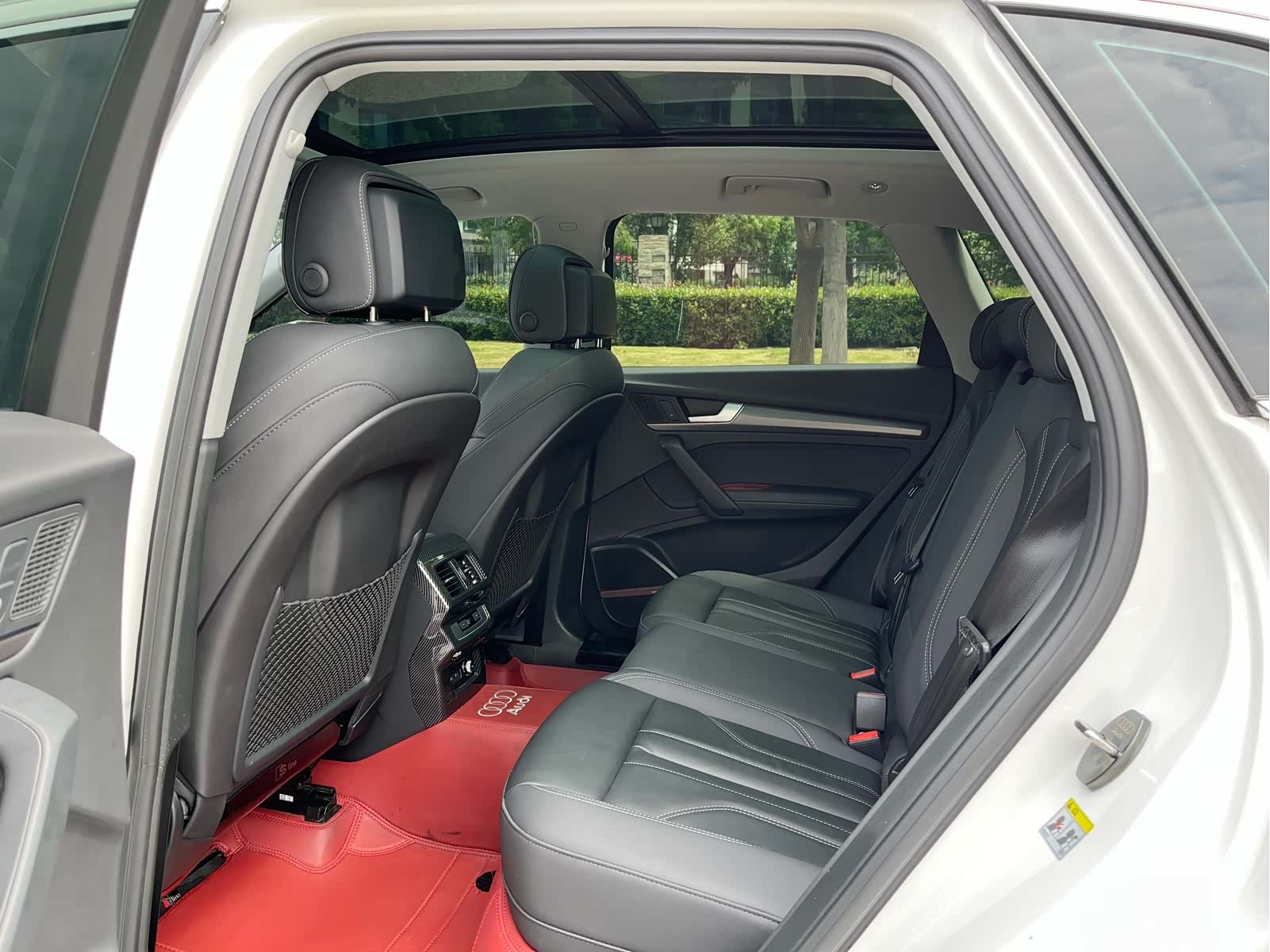 Audi Q5L, 2023 13