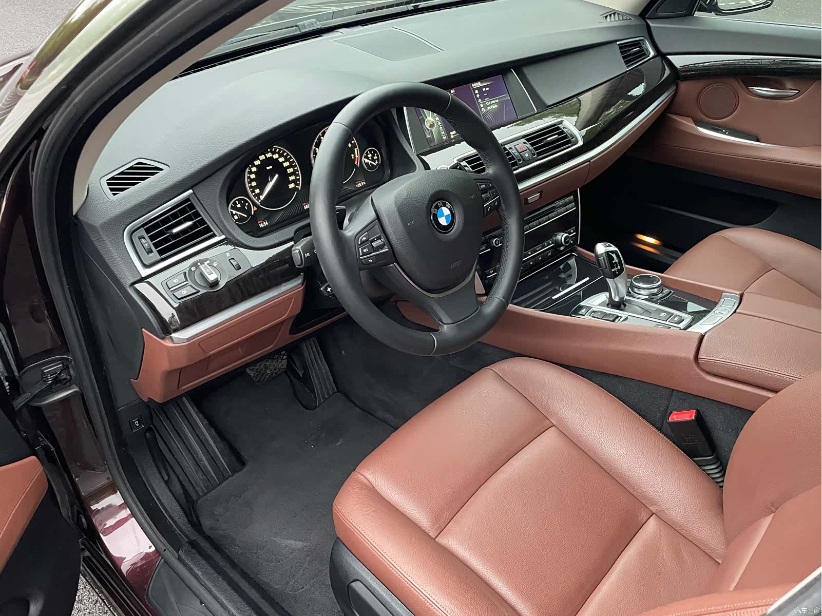 BMW 5 Series, 2014 все фото