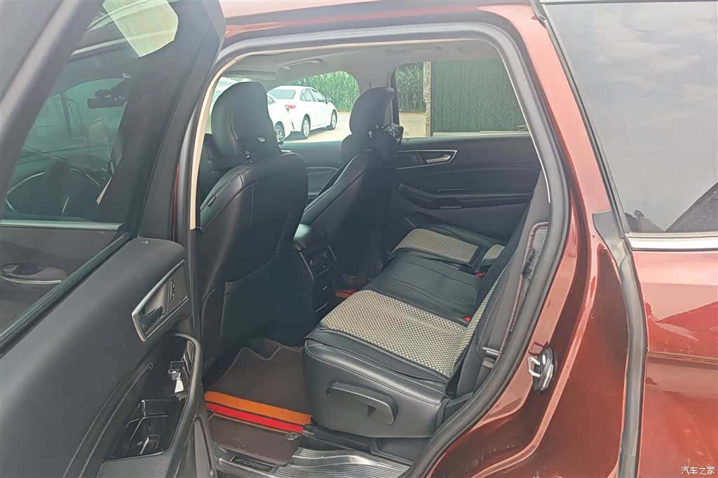 Ford Edge, 2018 11