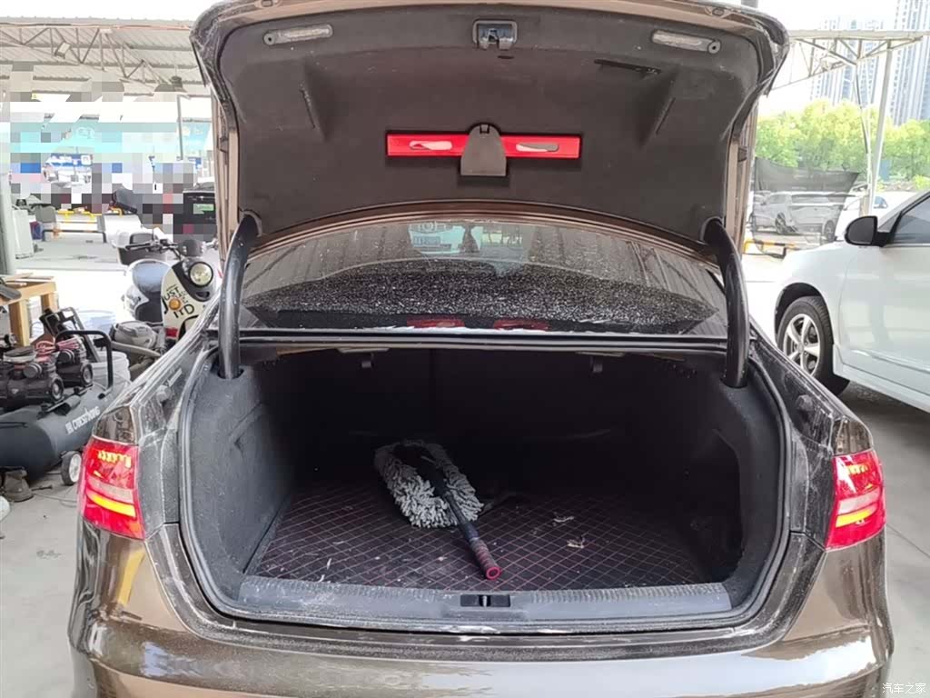 Audi A4L, 2016 19