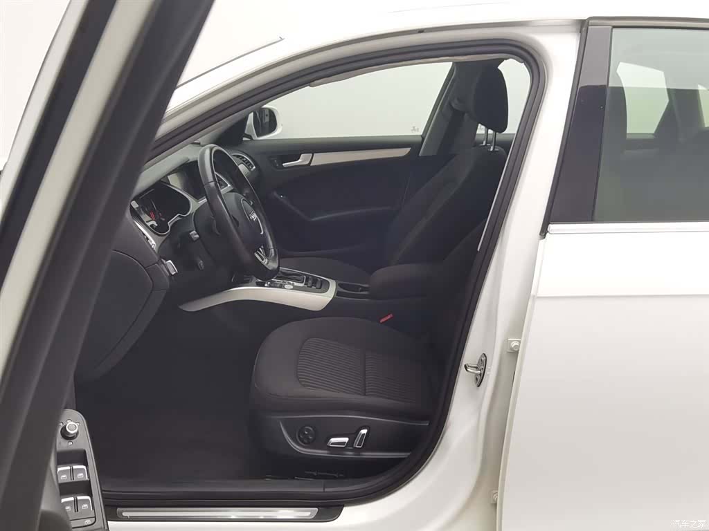 Audi A4L, 2016 10