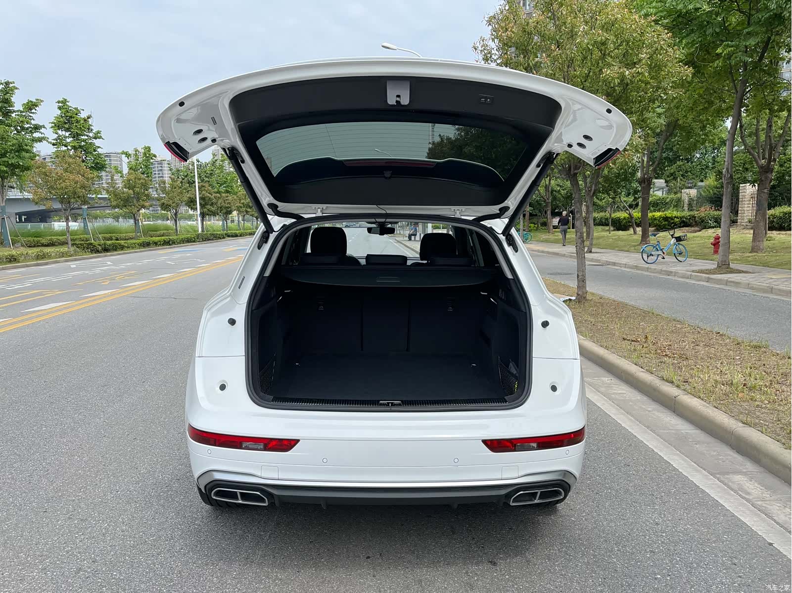Audi Q5L, 2023 8