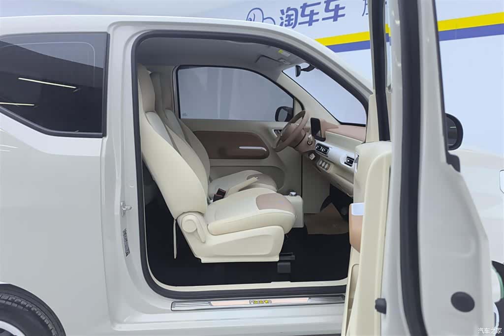 Wuling MINIEV, 2025 8