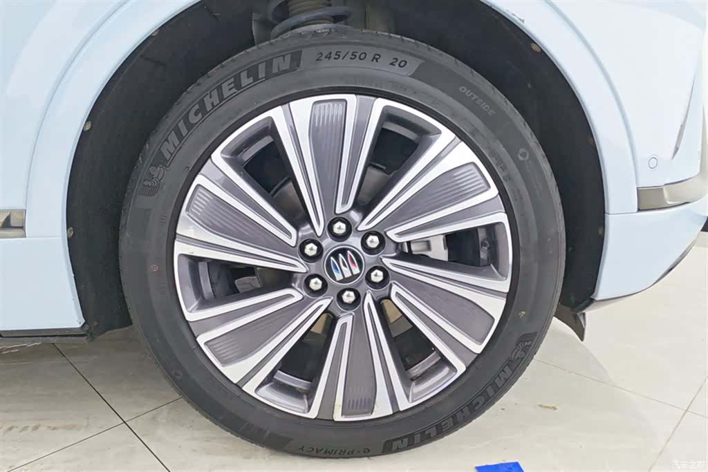Buick E5, 2023 6