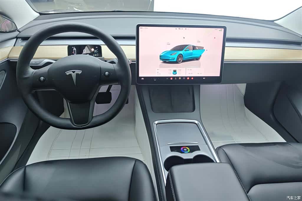 Tesla Model 3, 2023 12