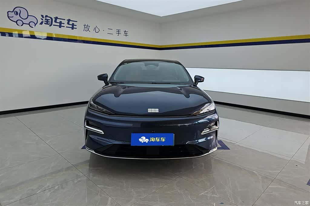 Geely 8, 2025 2
