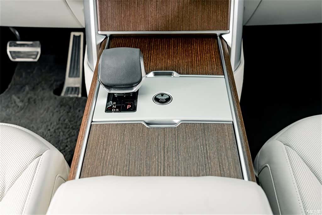Land Rover Range Rover, 2024 15