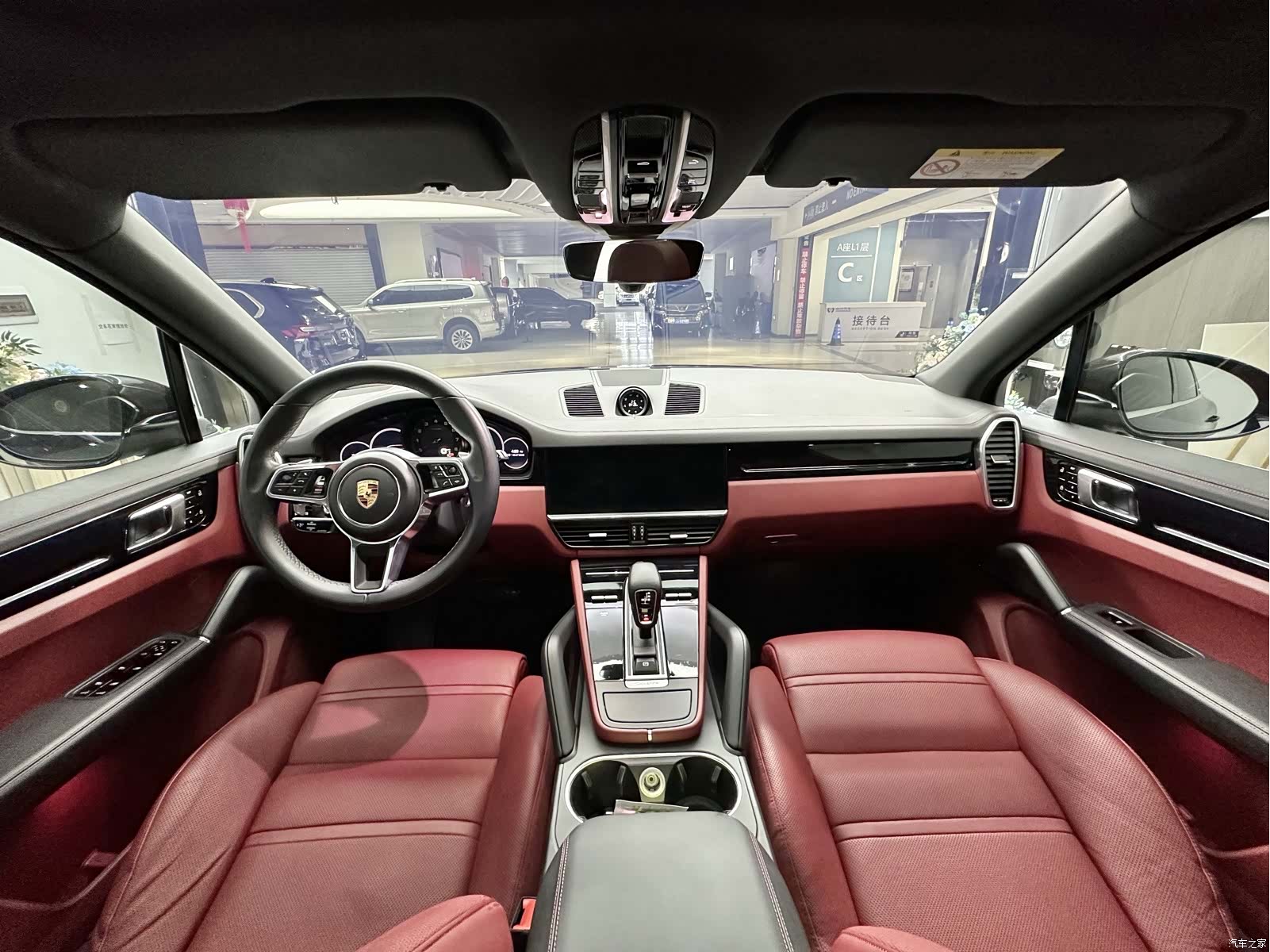 Porsche Cayenne, 2019 11